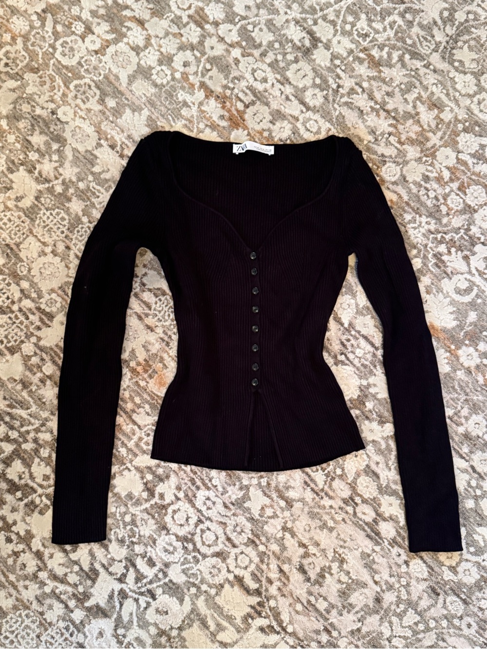 Zara Black Ribbed Button-Front Long Sleeve Top